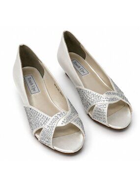 Touch Ups Alice Silver Satin Rhinestone Low Wedge Bridal Shoes Womens 6 WIDE